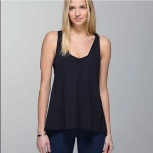 Lululemon Breathe and Flow 2 in 1 Tank